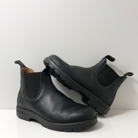 Blundstone Shoes - BLUNDSTONE BLACK LEATHER 587 CLASSIC CHELSEA BOOTS